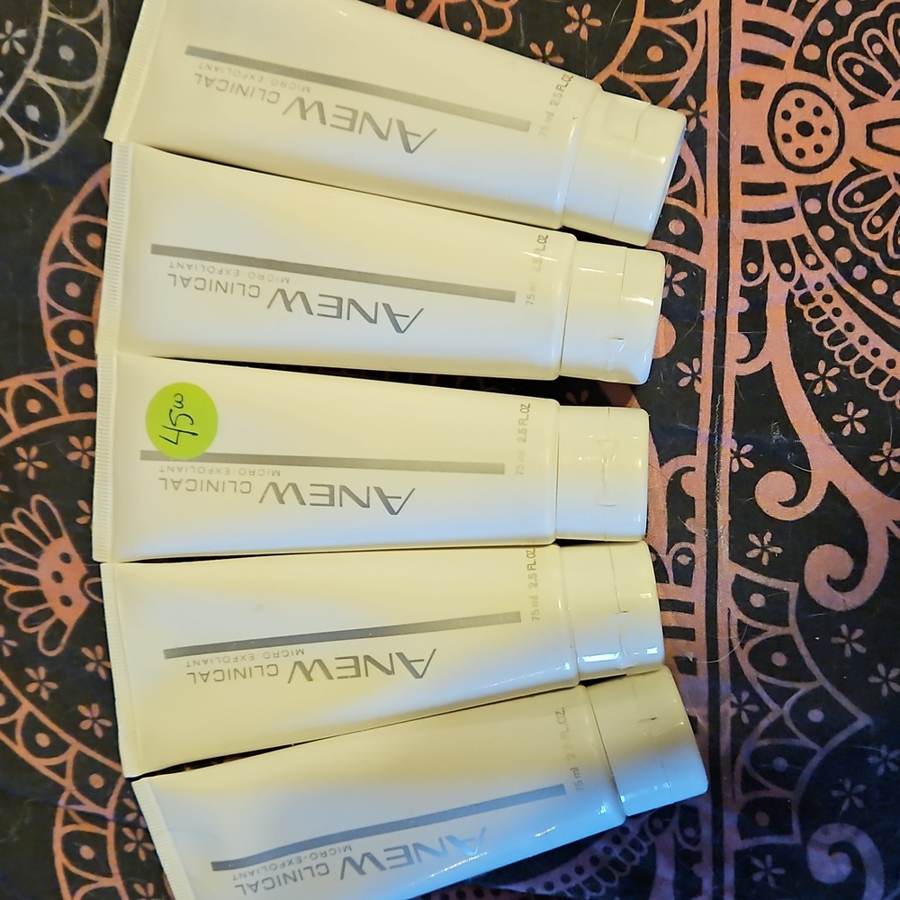 Avons Anew Clinical Micro-Exfoliant